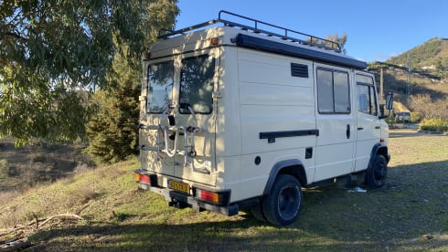 3p Mercedes-Benz bus from 1988
