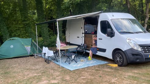 Sneeuwwitje  – Omgebouwde Renault Master 2018