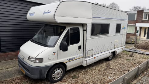 De vrijbuiter – Fiat 5p alcôve à partir de 2000