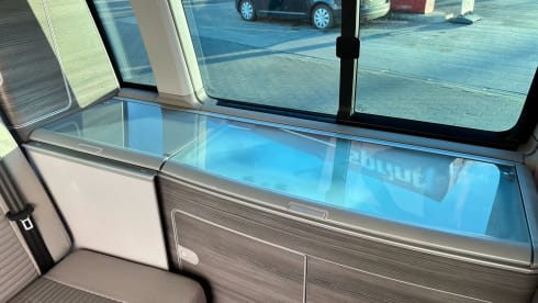 Hotel California  – VW CALIFORNIA T6 OCEAN 204 PK AUTOMAAT