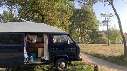 Maxima  – 2p Volkswagen bus from 1986