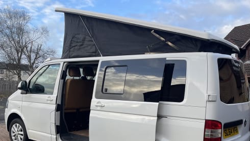 Hamish  – Volkswagen transporter campervan 