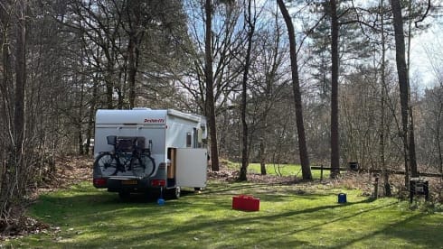 🌟 4p family camper with bunk beds and full of options🌟 . Freedom on wheels!