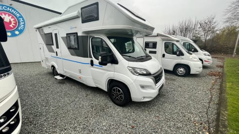 A70 DK – Motorhome SunLiving A70 DK Alkoven #Family vacation