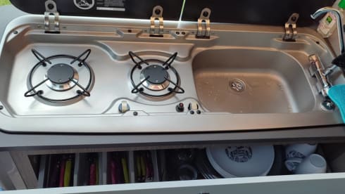 Furgone attrezzato per 2 o 4 persone alle porte della Bretagna