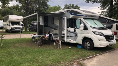Spacious, well-equipped Chausson Titanium 728 EB motorhome for rent