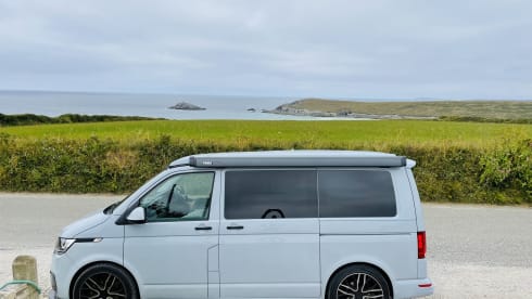 SILVERFOX – Adventure Ready 4 berth Volkswagen campervan from 2021
