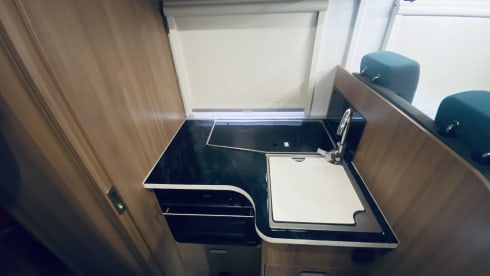 Luxury 4 Berth Motorhome Automatic
