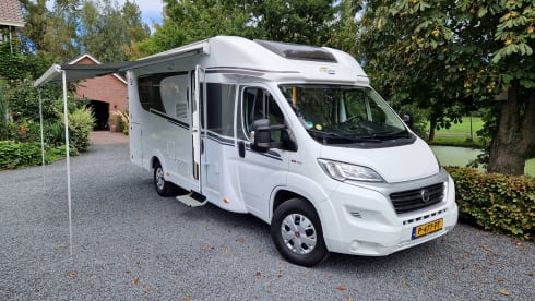 Relaxte vakantie  – 4p Carado semi-integrated uit 2021