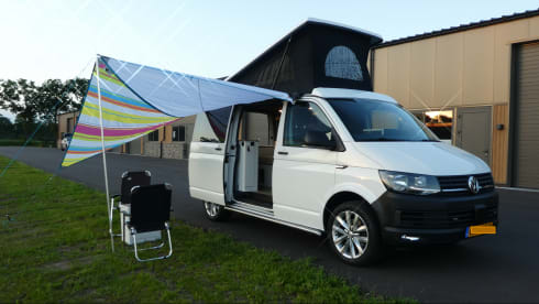 3-seater Volkswagen bus from 2027