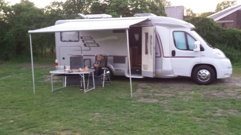 Ons gezellige huisje op wielen  – 3p Hymer semi-integrated from 2008