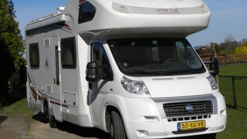 Spacious and complete camper for a nice price