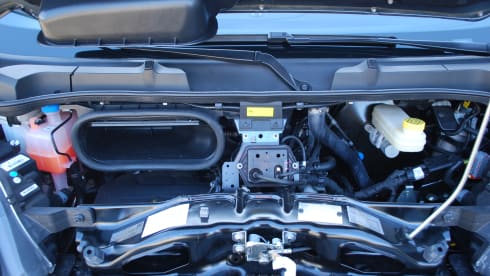 Einzigartiger 4-Personen-160-PS-Familien-Buscamper der Spitzenmarke Adria aus dem Jahr 2021