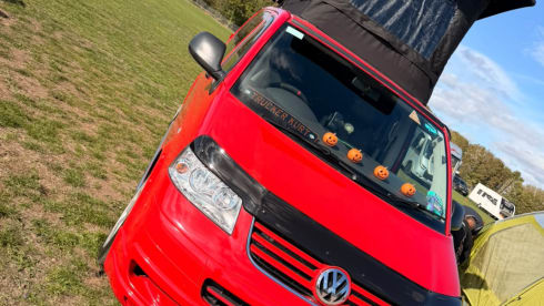 Ernest  – 4 berth Volkswagen campervan from 2008