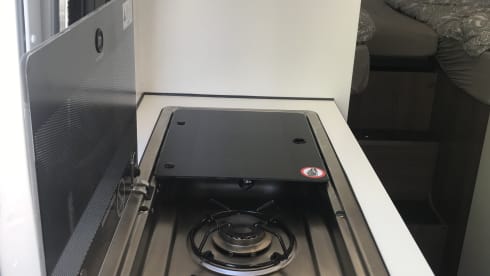 Luna de Plata – Fully equipped, state-of-the-art box van