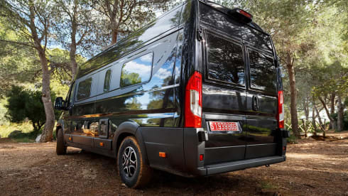 Benivan 160 – 2p Benimar bus uit 2024