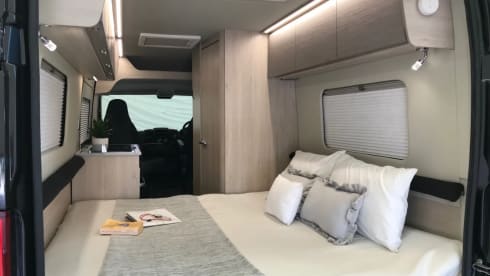 Eiriol – 2 berth Auto Trail  Expedition 66 (2024)