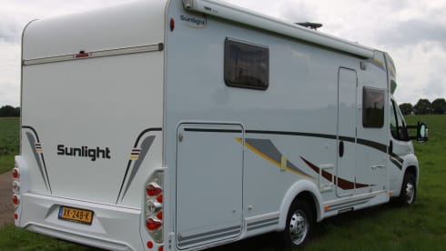 4p Sunlight semi-integrated uit 2013