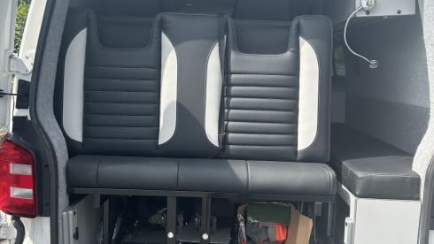 VW transporter converted for 2