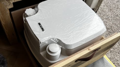 Joy – Log burner campervan 