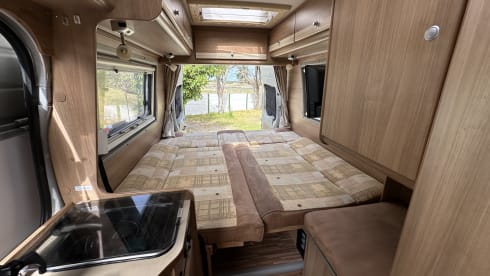 Trend – Cozy 2-6 person fully equipped camper bus 