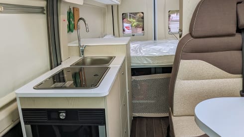 Gigi – Camper Van Motorhome Koblenz