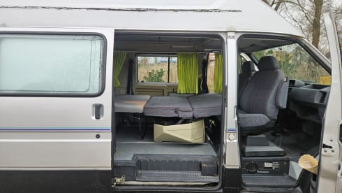 Nugget 2 – Bus Ford 4 places de 1993