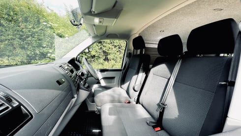 Sea Bass – VW Van with Tentbox Cargo
