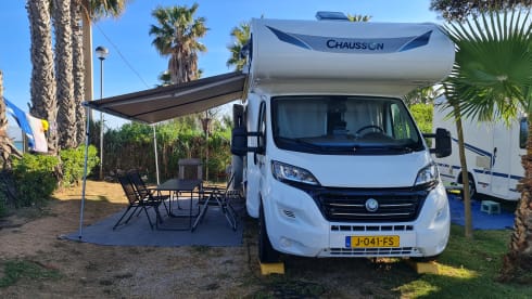 Luxe Familiecamper – Luxury Family Camper, Sleeps 6, Air Conditioning, Wifi