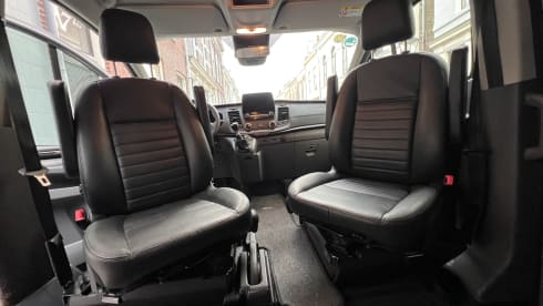 Moon Nugget – Ford Nugget Trail