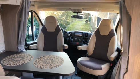 Ons huisje op wielen – 2p Bürstner Nexxo Van T569 uit 2021