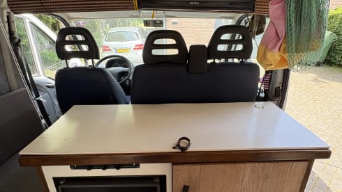 Hubble – 2p Fiat bus uit 2002