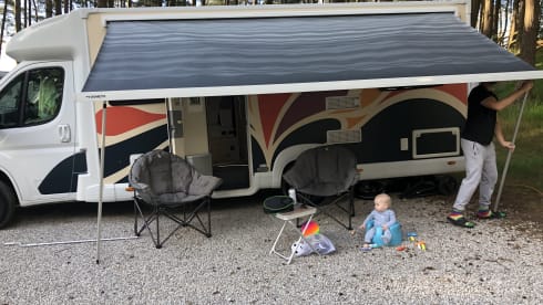 Sunset Bloom 🌅🌸 – Sunset Bloom 🌅🌺 un magnifique camping-car 6 places pour le plaisir et l'aventure