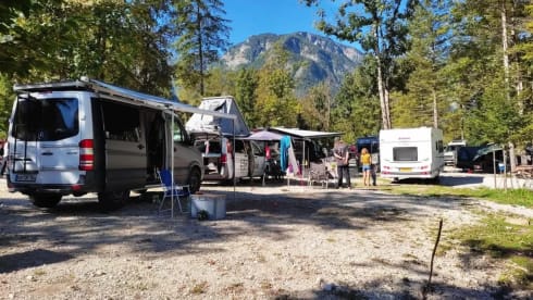 Viktor – ViktorVanVentures.de - Rent my van