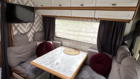 Camperkatwijk – Hymer B644