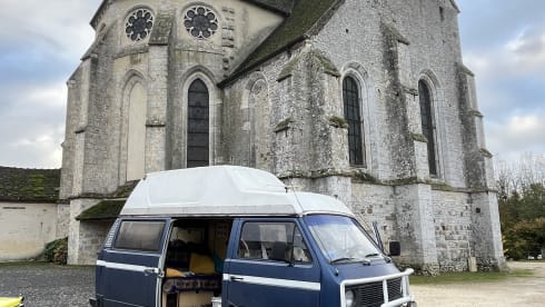 Quatro B – Volkswagen T3 baby blue