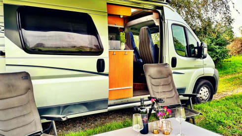 Johnny de Camper – Luxury Fiat Ducato Hymer 