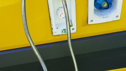 Tall people bus, our Yello Submarine