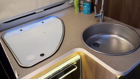 5 berth Roller Team alcove from 2018