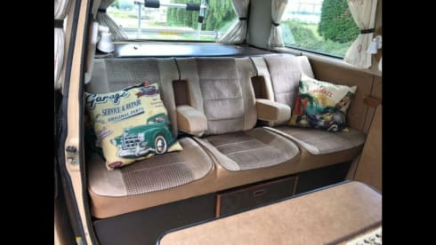 Charlie – VW T3 Adventurewagon Automatic - California Imported