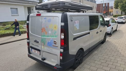 Snelle Jelle – 2016 4-person Fiat campervan