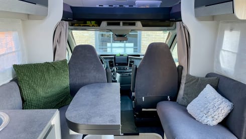 2p Chausson semi-integrated uit 2023