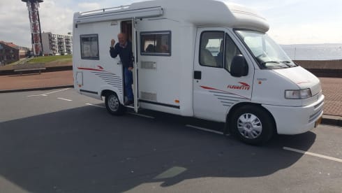 4p Fiat semi-integrated from 2000