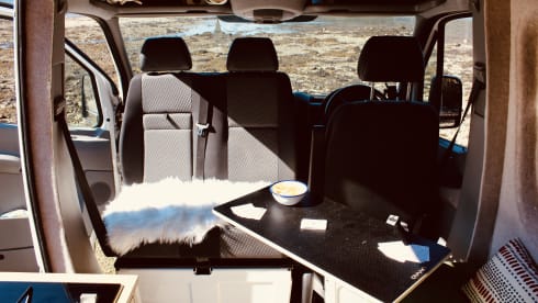 NEMO – 3 berth Volkswagen Crafter Camper with King Size Bed