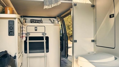 Vive Le Van 🙌 – New Comfort Camper 2023 (4 pers.)