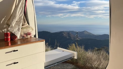 Bonnie – Off grid camper in Barcelona