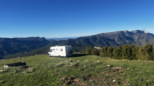 Louis – 4p McLouis semi-integrated uit 2007