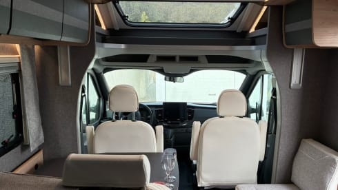 Mango Dream - Just GO! – 4p Dethleffs semi-integrated from 2026