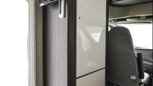 L2R – Voyager 2-6 berth, free WiFi & insurance 