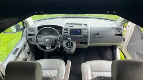 4p Volkswagen campervan from 2004